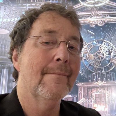 Author headshot of Rod Vick