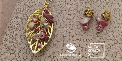 PHOTO gold wire wrapped leaf