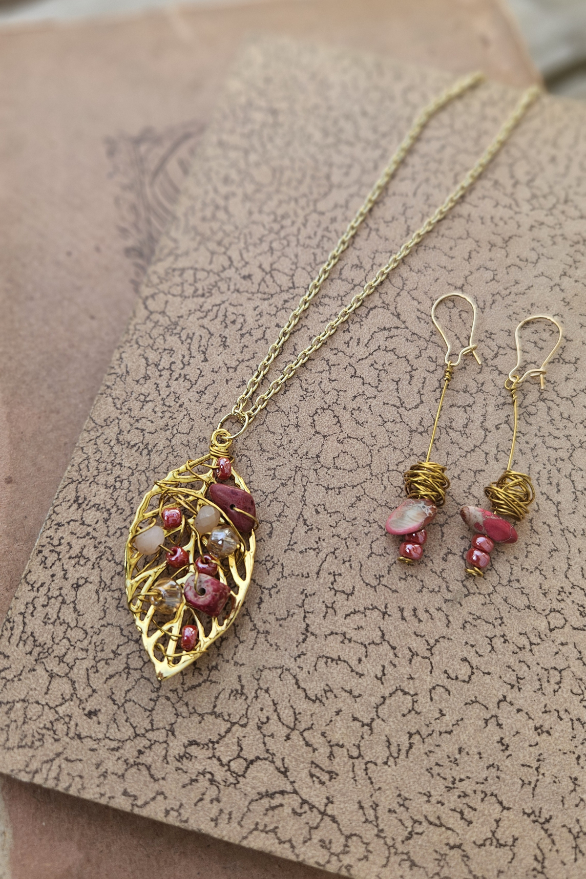 gold wire wrapped leaf